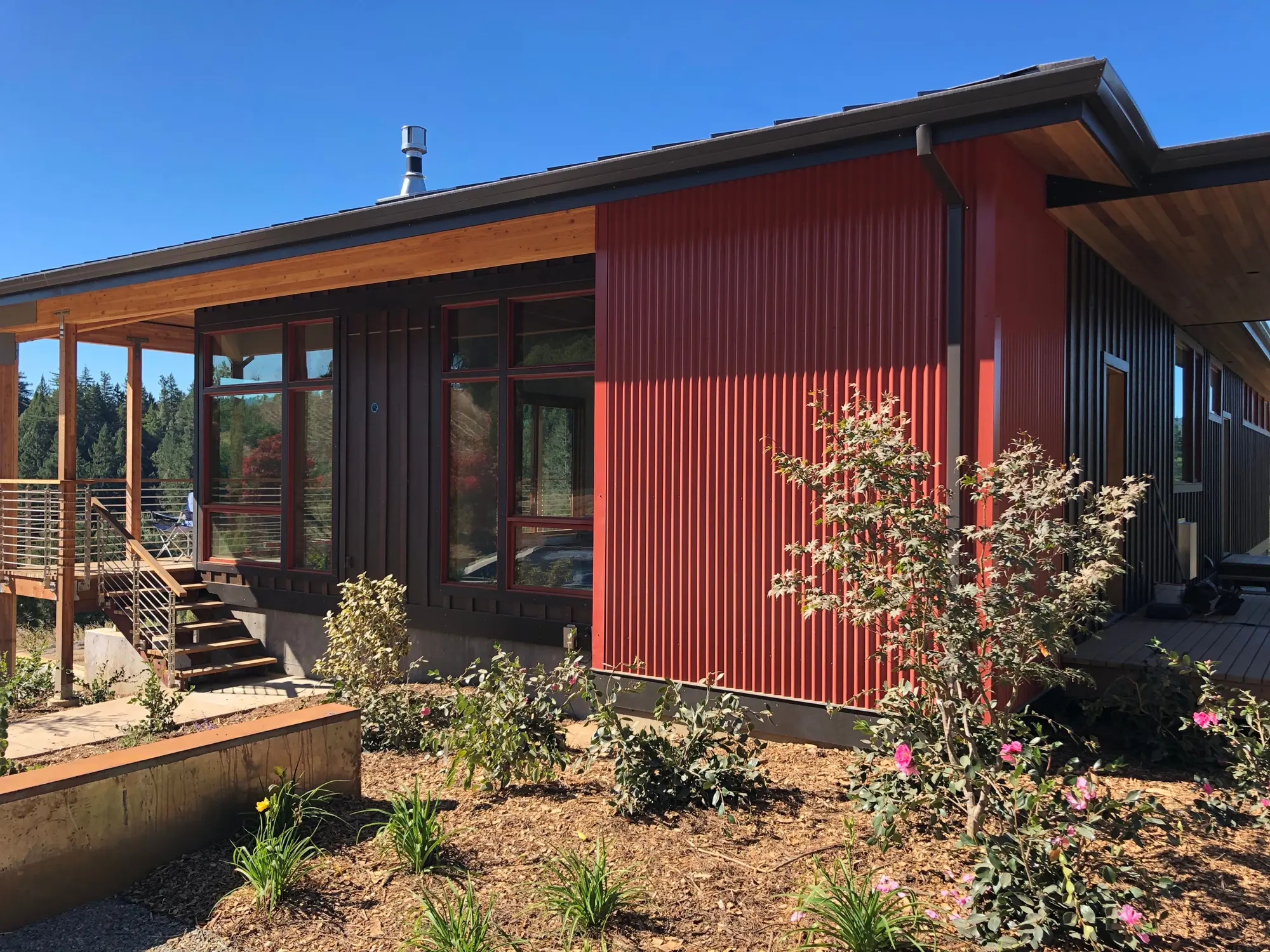 Dworkin Residence; designer, Lindal Cedar Homes, Seattle, WA; exterior
